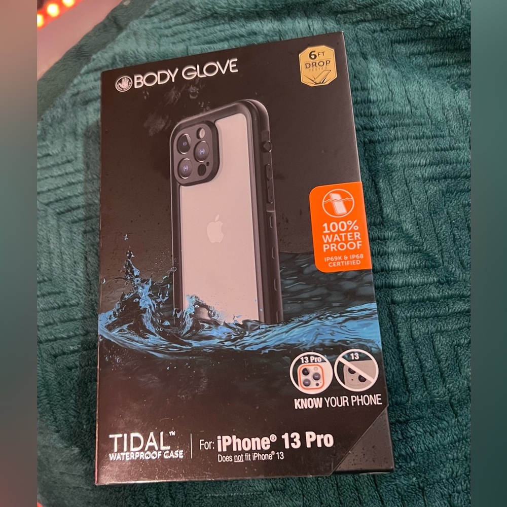 Body Glove Gray Waterproof Case for iPhone 13 Pro